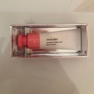 Glossier cloud paint in Puff